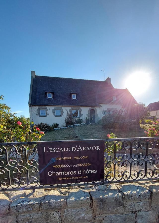 L'Escale D'Armor Bed & Breakfast Loudeac Exterior photo